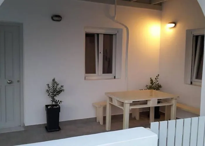 公寓 Mariannas House 纳乌萨