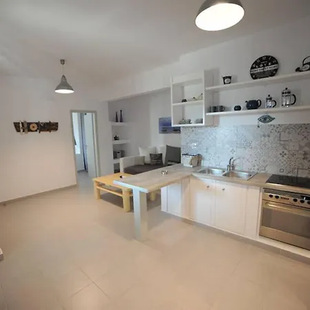 Mariannas House Naoussa